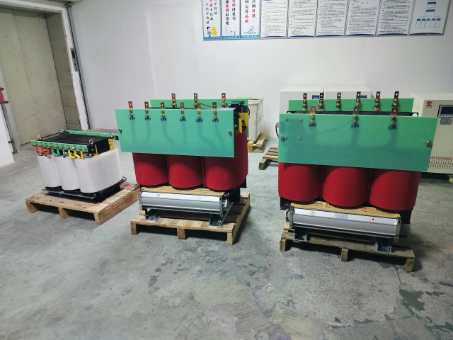 苏家屯KS11-1000KVA矿用变压器